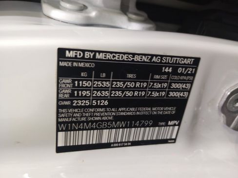 Used 2021 Mercedes-Benz GLB 250 image 39