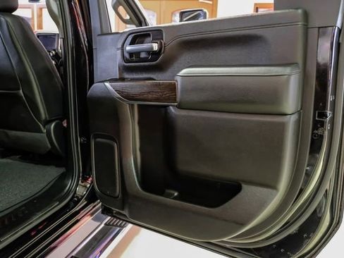 Used 2022 GMC Sierra 2500 Denali image 45