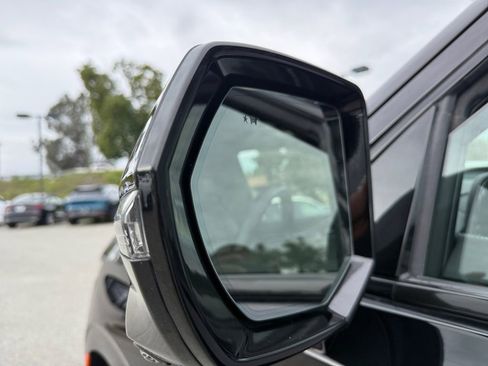 Used 2023 Cadillac Escalade Sport image 35