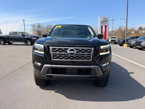 Certified 2024 Nissan Frontier SL w/ Technology Package image 3