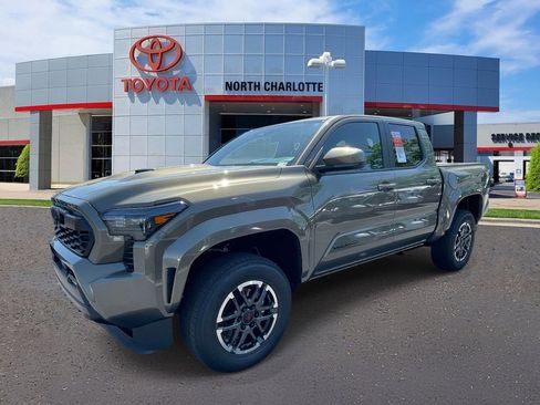 New 2026 Toyota Tacoma TRD Sport AWD/4WD image 4