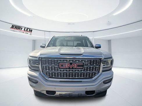 Used 2018 GMC Sierra 1500 Denali w/ Denali Ultimate Package image 7