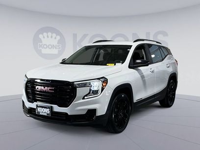 Used 2023 GMC Terrain SLE w/ Driver Convenience Package