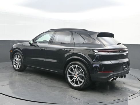 New 2026 Porsche Cayenne image 3