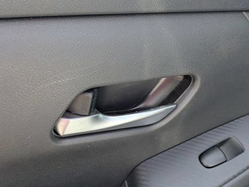Used 2023 Nissan Sentra SV FWD image 23