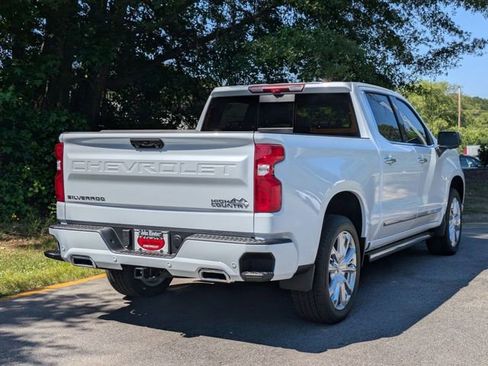 New 2026 Chevrolet Silverado 1500 High Country AWD/4WD image 2