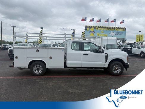New 2026 Ford F250 XL RWD image 1