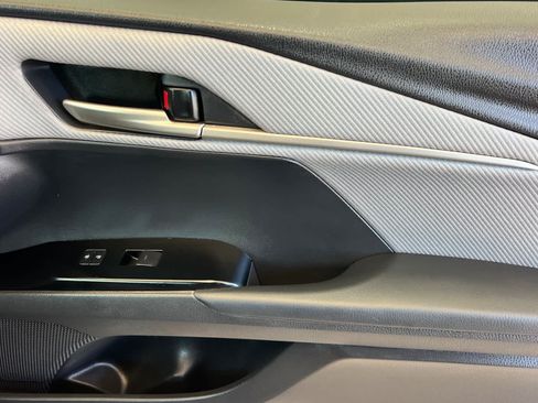 Used 2025 Toyota Camry SE w/ Multimedia Upgrade Package FWD image 18