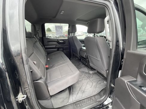 Certified 2024 Chevrolet Silverado 1500 Custom AWD/4WD image 15