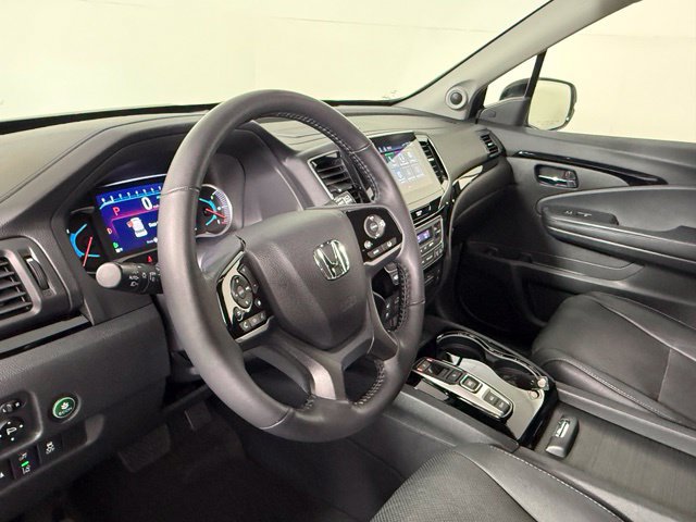 Used 2020 Honda Pilot Elite image 15