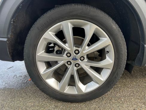 Used 2021 Ford Explorer Platinum w/ Equipment Group 601A image 20