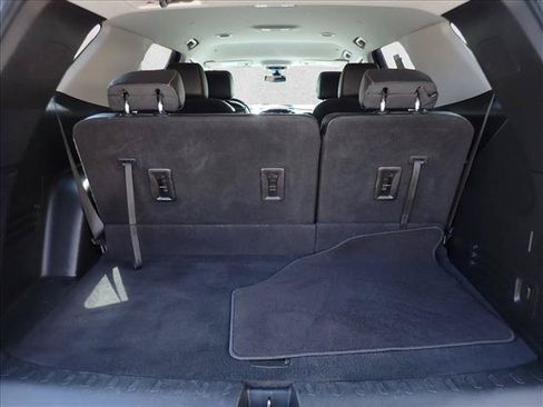 Used 2021 Chevrolet Traverse LT w/ LT Premium Package AWD/4WD image 7