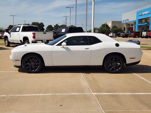 Used 2023 Dodge Challenger SXT w/ Blacktop Package RWD image 4