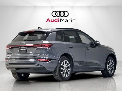 New 2027 Audi Q6 e-tron Premium image 5