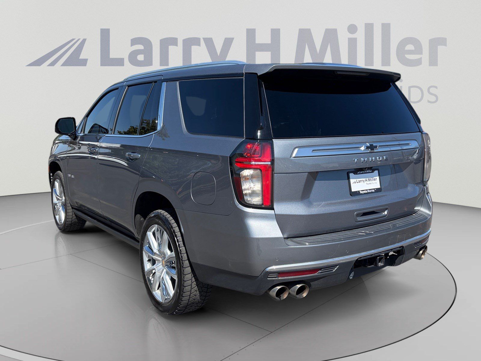 Used 2021 Chevrolet Tahoe High Country AWD/4WD image 3
