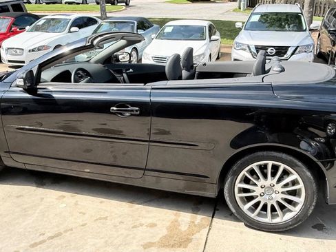 Used 2009 Volvo C70 T5 FWD image 30