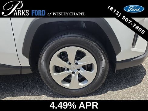 Used 2022 Toyota RAV4 LE FWD image 30