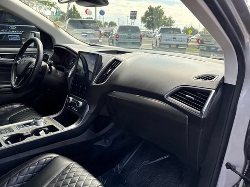 Certified 2023 Ford Edge Titanium AWD/4WD image 31