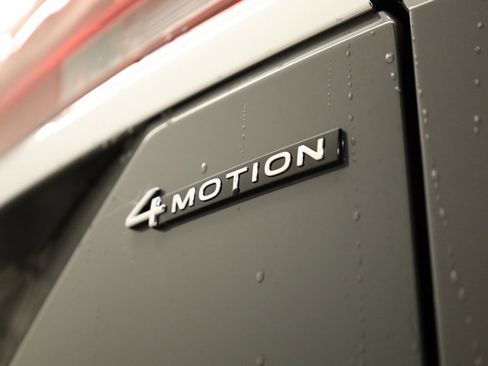 New 2026 Volkswagen Atlas SE image 39