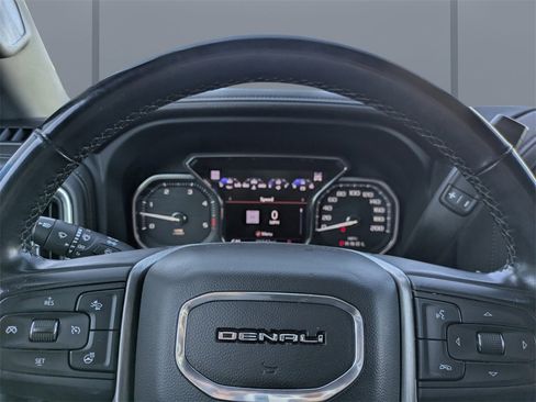 Used 2023 GMC Sierra 3500 Denali image 30