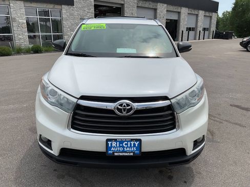 Used 2016 Toyota Highlander XLE AWD/4WD image 12