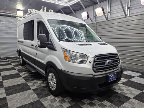 Used 2019 Ford Transit 250 148 Medium Roof w/ Exterior Upgrade Package RWD image 5
