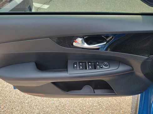 Used 2023 Kia Forte GT w/ GT2 Package FWD image 19