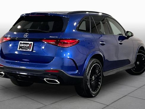 Used 2023 Mercedes-Benz GLC 300 4MATIC image 12