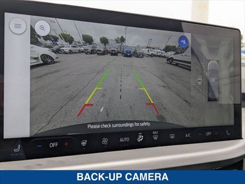 Certified 2023 Ford Escape Platinum w/ Premium Technology Package AWD/4WD image 18