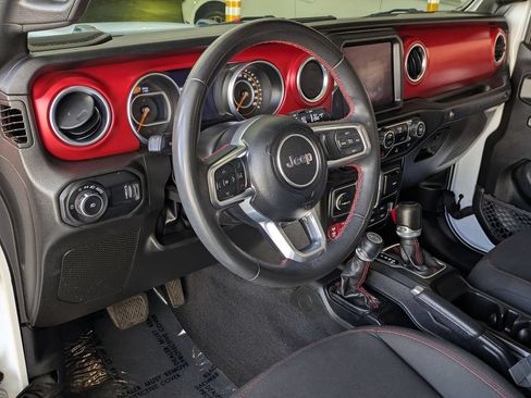 Used 2023 Jeep Wrangler Unlimited Rubicon AWD/4WD image 14