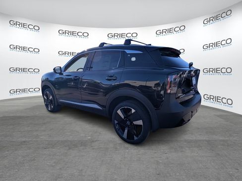 New 2026 Nissan Kicks SR image 5