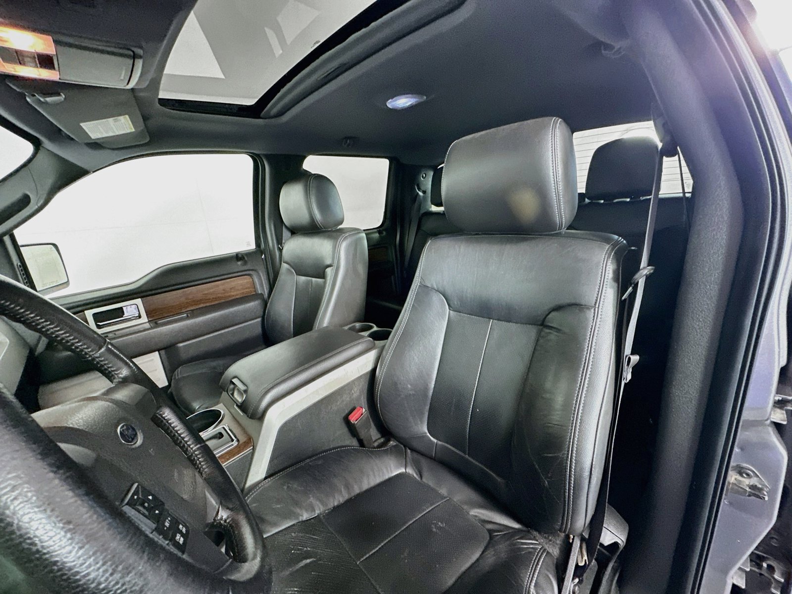 Used 2014 Ford F150 Lariat w/ Equipment Group 502A Luxury AWD/4WD image 20