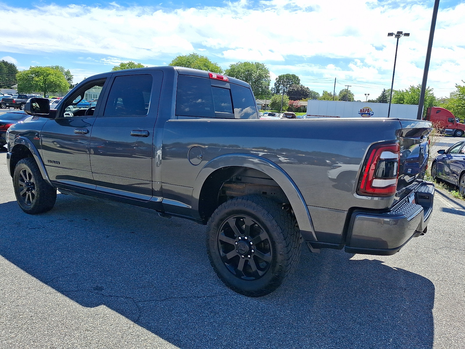 Used 2021 RAM 2500 Laramie AWD/4WD image 4