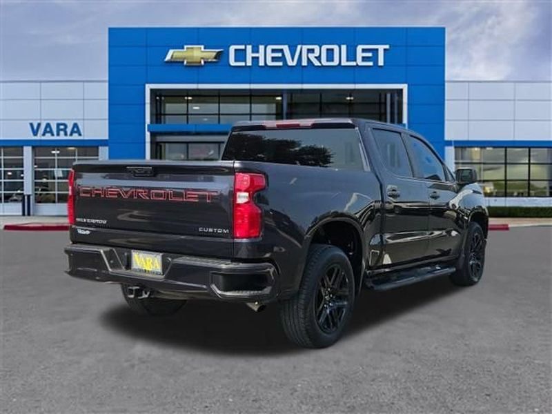 Certified 2022 Chevrolet Silverado 1500 Custom RWD image 5