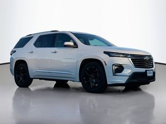 Used 2023 Chevrolet Traverse Premier video 1