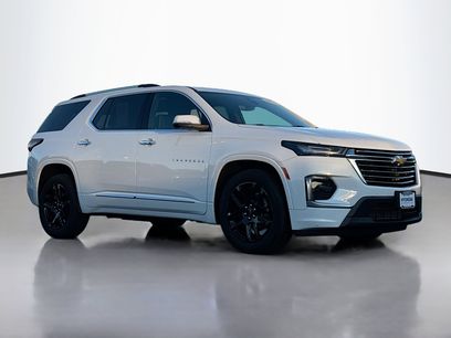 Used 2023 Chevrolet Traverse Premier