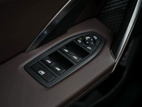 Used 2024 BMW X1 xDrive28i w/ Premium Package image 18