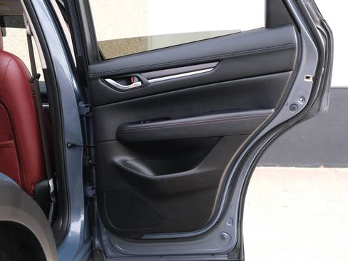 Used 2022 MAZDA CX-5 Carbon Edition image 28