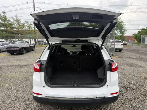 Used 2019 Chevrolet Equinox LT w/ Driver Convenience Package FWD image 14