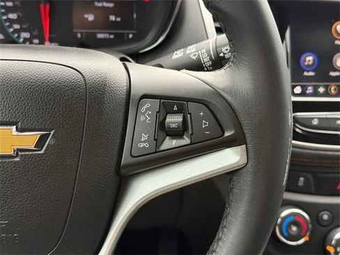 Used 2022 Chevrolet Trax LT w/ Premium Seat Package image 20