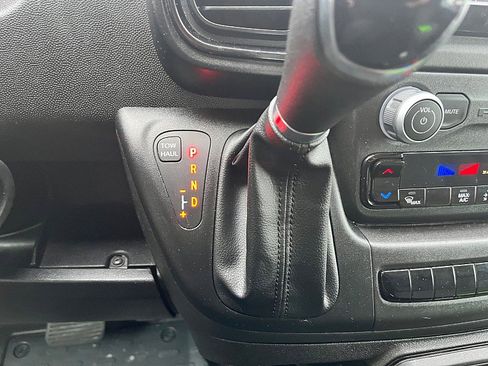 Used 2023 RAM ProMaster 2500 image 24