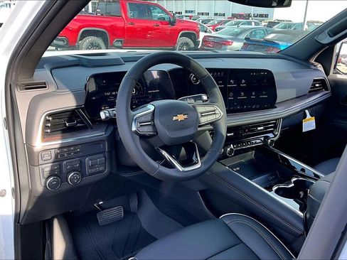 New 2026 Chevrolet Suburban Premier w/ Sun And Tow Package image 6