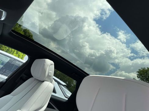 New 2026 Cadillac Lyriq Luxury RWD image 19