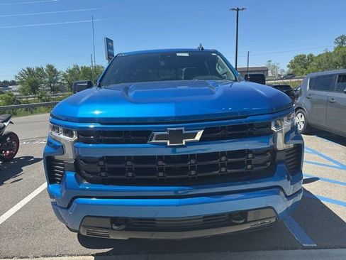 Used 2024 Chevrolet Silverado 1500 RST AWD/4WD image 11
