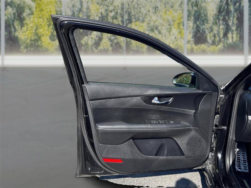 Used 2022 Kia Forte GT-Line FWD image 20