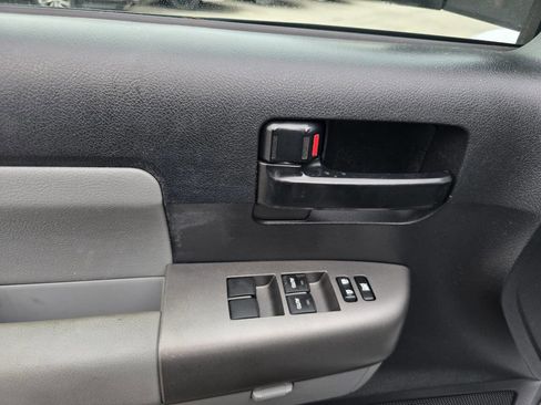 Used 2011 Toyota Sequoia SR5 image 55