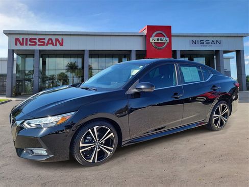 Certified 2023 Nissan Sentra SR w/ Trunk Package image 9