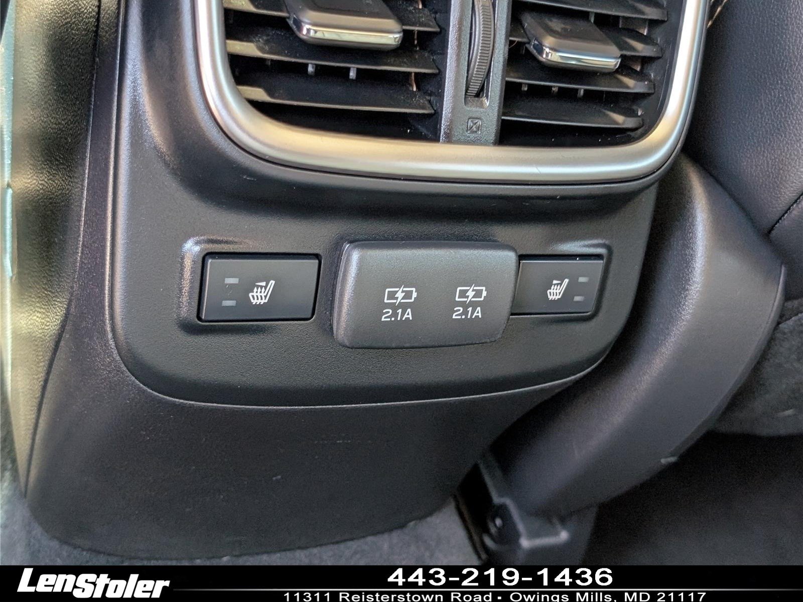 Used 2020 Subaru Outback Limited w/ Popular Package #2 AWD/4WD image 17