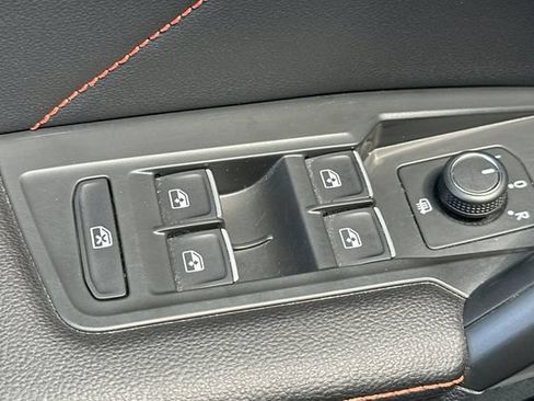 Used 2024 Volkswagen Tiguan Wolfsburg Edition AWD/4WD image 12