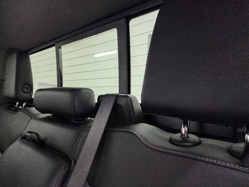 Used 2024 Chevrolet Silverado 2500 LT w/ Z71 Sport Edition image 40